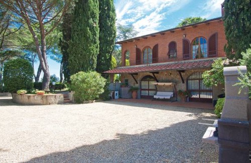 Magliano House | 3 bedroom accommodation in Tavarnelle V. P. FI