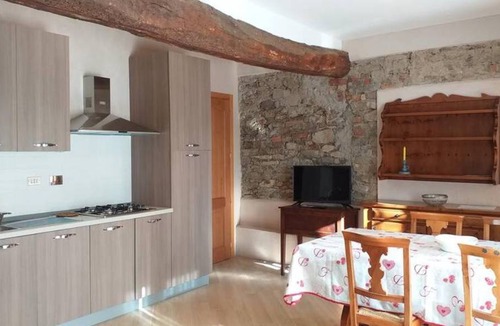 Serralunga d'Alba Apartment | 30 m² Apartment ∙ 2 guests
