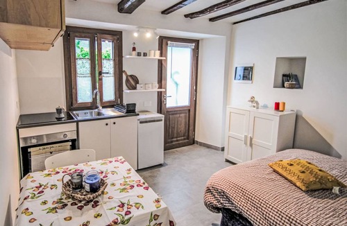 Casale Corte Cerro House | 30 m² House ∙ 1 bedroom ∙ 2 guests