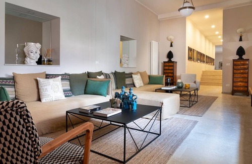 Noto Apartment | 300 m² Apartment ∙ 4 bedrooms ∙ 8 guests