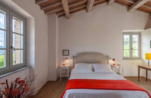 Matelica House | 300 m² House ∙ 4 bedrooms ∙ 8 guests