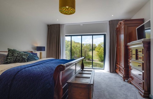Devizes House | 300 m² House ∙ 5 bedrooms ∙ 10 guests