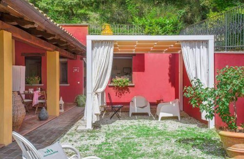 Acqualagna House | 300 m² House ∙ 6 bedrooms ∙ 12 guests
