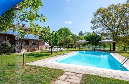Basaluzzo Villa | 300 m² Villa ∙ 4 bedrooms ∙ 9 guests