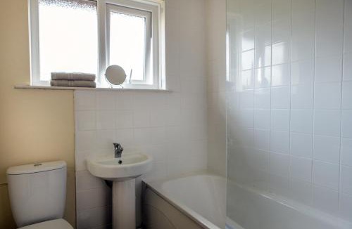 Ormeau Apartment | 31 Hampton Drive