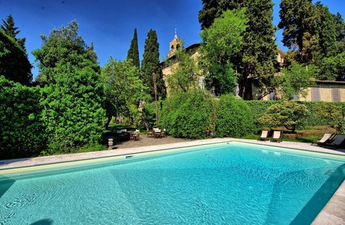 Montegufoni Apartment | 310 m² Apartment ∙ 4 bedrooms ∙ 9 guests