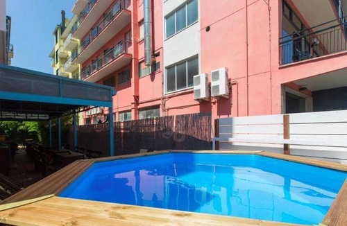 Marebello Hostel | 33 m² Hostel ∙ 127 guests