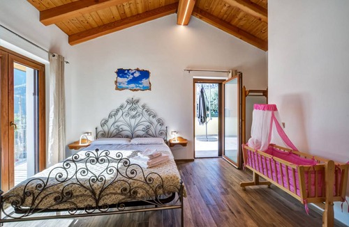 Donnas Bed & Breakfast | 35 m² Bed and breakfast ∙ 1 bedroom ∙ 3 guests