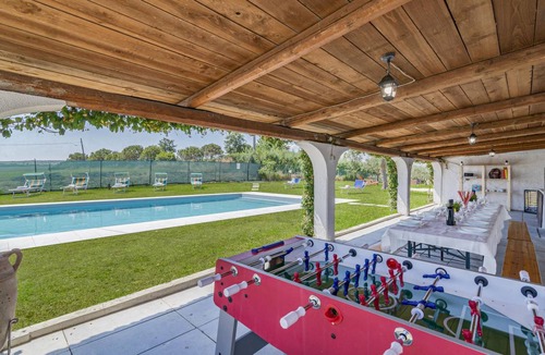 San Costanzo House | 350 m² House ∙ 6 bedrooms ∙ 16 guests