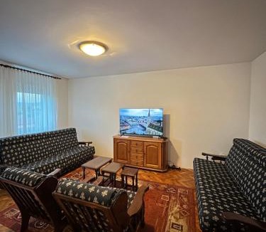 Bistrica Apartment | 365 Apartman