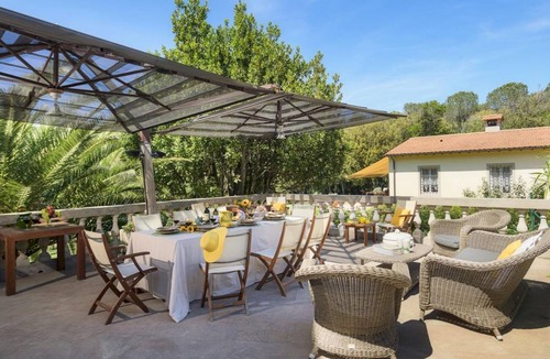 Rosignano Marittimo Villa | 380 m² Villa ∙ 4 bedrooms ∙ 10 guests