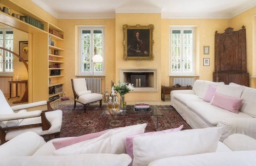 Rosignano Marittimo Villa | 380 m² Villa ∙ 4 bedrooms ∙ 10 guests