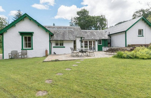 Kingarth Cottage | 4 bedroom accommodation in Invertrossachs, near Callander