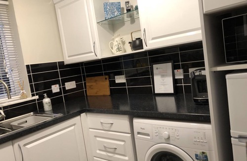 Belfast Central District Apartment | 4* Lagan View 🍀 Beautiful views & perfect location for sightseeing in the city.
