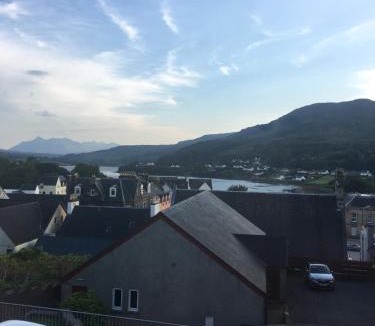 Achachork Apartment | 4 York Drive, Portree , Isle Of Skye