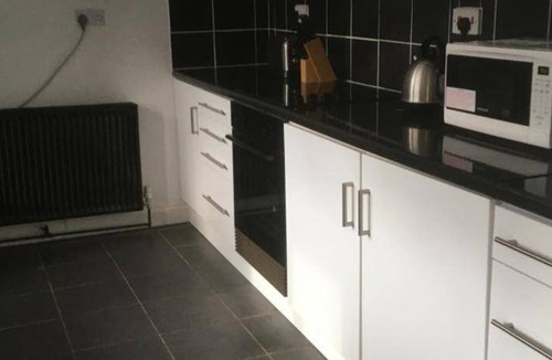 Kidderminster Apartment | 40 m² Apartment ∙ 1 bedroom ∙ 3 guests