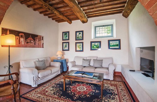 Lilliano House | 400 m² House ∙ 5 bedrooms ∙ 10 guests