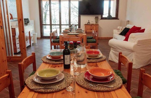 Fiastra House | 400 m² House ∙ 3 bedrooms ∙ 6 guests