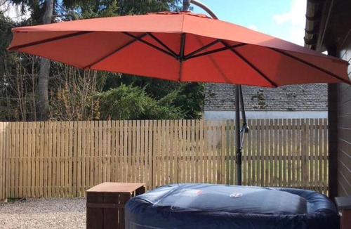 Fochabers Ski Chalet | 45 m² Chalet ∙ 1 bedroom ∙ 4 guests
