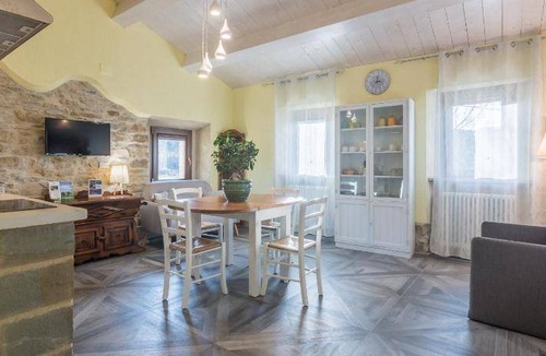 Fiastra House | 45 m² Farmhouse ∙ 5 guests