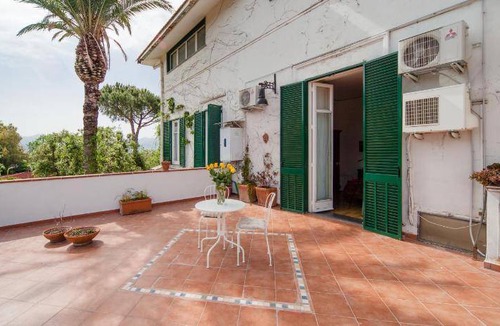 Torre del Greco Bed & Breakfast | 46 m² Bed and breakfast ∙ 4 guests