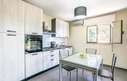 Cava dʼAliga House | 5 Bedroom Awesome Home In Scicli