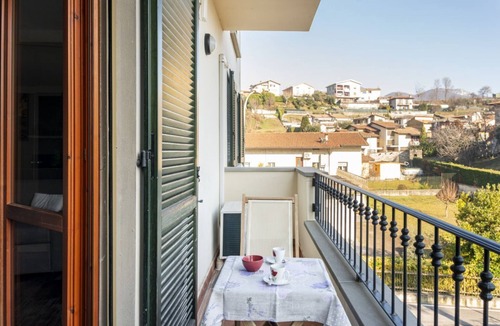 Paratico House | 5' from Lake Iseo, Your Oasis of Peace