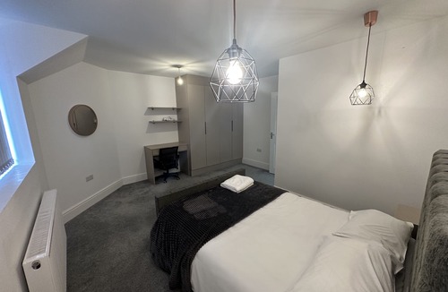Headington House | 5 Mins to the Oxford Brookes University & much More