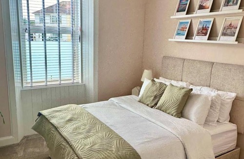 Prestwick Apartment | 50 m² Apartment ∙ 1 bedroom ∙ 2 guests