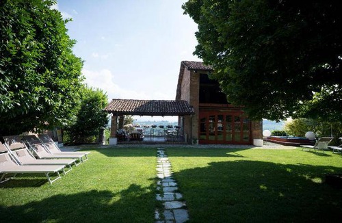 Guarene Bed & Breakfast | 50 m² Bed and breakfast ∙ 2 guests