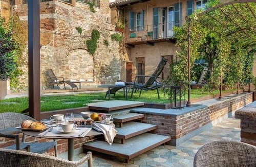 Guarene Bed & Breakfast | 50 m² Bed and breakfast ∙ 4 guests