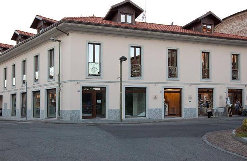Settimo Torinese Hotel | 50 m² Hotel ∙ 5 guests