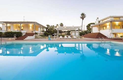 Marina di Modica Villa | 500 m² Villa ∙ 9 bedrooms ∙ 18 guests