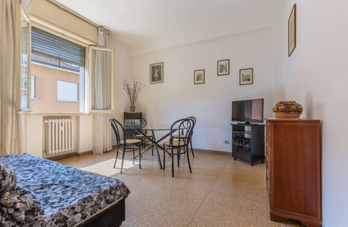 San Donato-San Vitale Apartment | 55 m² Apartment ∙ 1 bedroom ∙ 3 guests