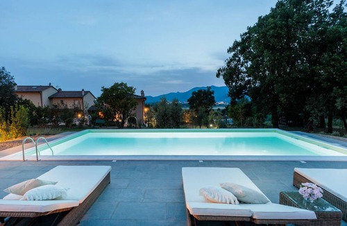 Montecalvoli Villa | 550 m² Villa ∙ 6 bedrooms ∙ 12 guests