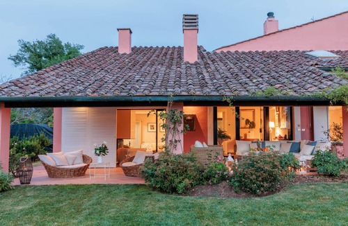 Montecalvoli Villa | 550 m² Villa ∙ 6 bedrooms ∙ 12 guests