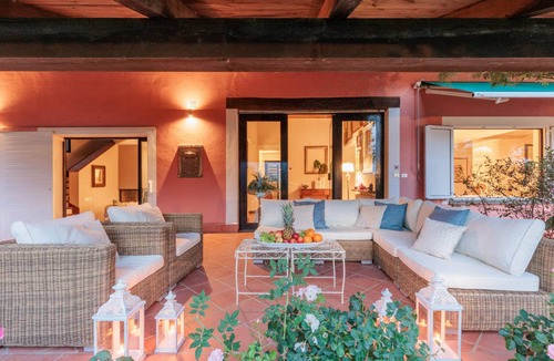 Montecalvoli Villa | 550 m² Villa ∙ 6 bedrooms ∙ 12 guests