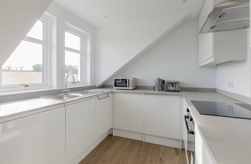 St. Andrews Apartment | 6-bedroom House with outstanding Sea and St Andrews Views