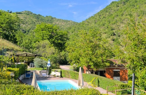 Acqualagna Apartment | 60 m² Apartment ∙ 3 bedrooms ∙ 10 guests