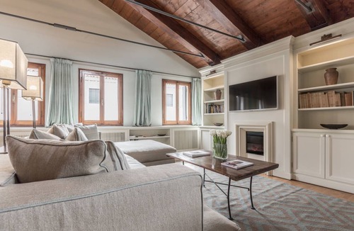 San Marco Apartment | 60 m² Apartment ∙ 1 bedroom ∙ 2 guests