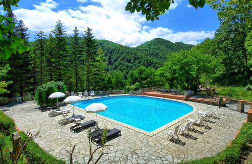 Gubbio Villa | 600 m² Villa ∙ 5 bedrooms ∙ 10 guests