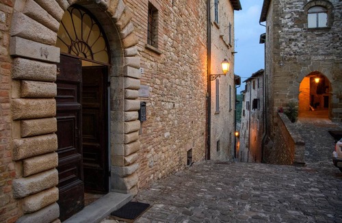 Macerata Feltria House | 680 m² House ∙ 3 bedrooms ∙ 6 guests