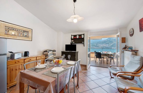 Sensole Apartment | 70 m² Apartment ∙ 2 bedrooms ∙ 4 guests