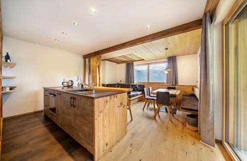 Naturno Apartment | 70 m² Apartment ∙ 2 bedrooms ∙ 8 guests
