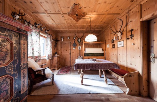 Curon Venosta Ski Chalet | 70 m² Chalet ∙ 2 bedrooms ∙ 4 guests
