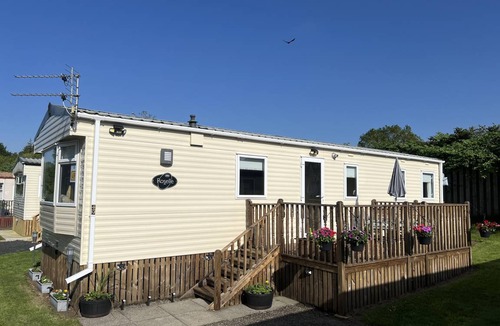 Hawick Cabin | 70 m² Lodge ∙ 3 bedrooms ∙ 8 guests