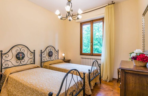 Badia Agnano House | 70 m² House ∙ 1 bedroom ∙ 5 guests