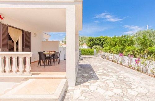 Torre Santa Sabina Villa | 70 m² Villa ∙ 2 bedrooms ∙ 6 guests