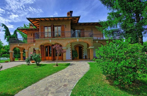 Torrita di Siena Villa | 700 m² Villa ∙ 6 bedrooms ∙ 12 guests