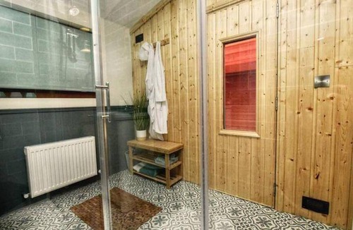 Dungiven Apartment | 74 m² Apartment ∙ 1 bedroom ∙ 2 guests